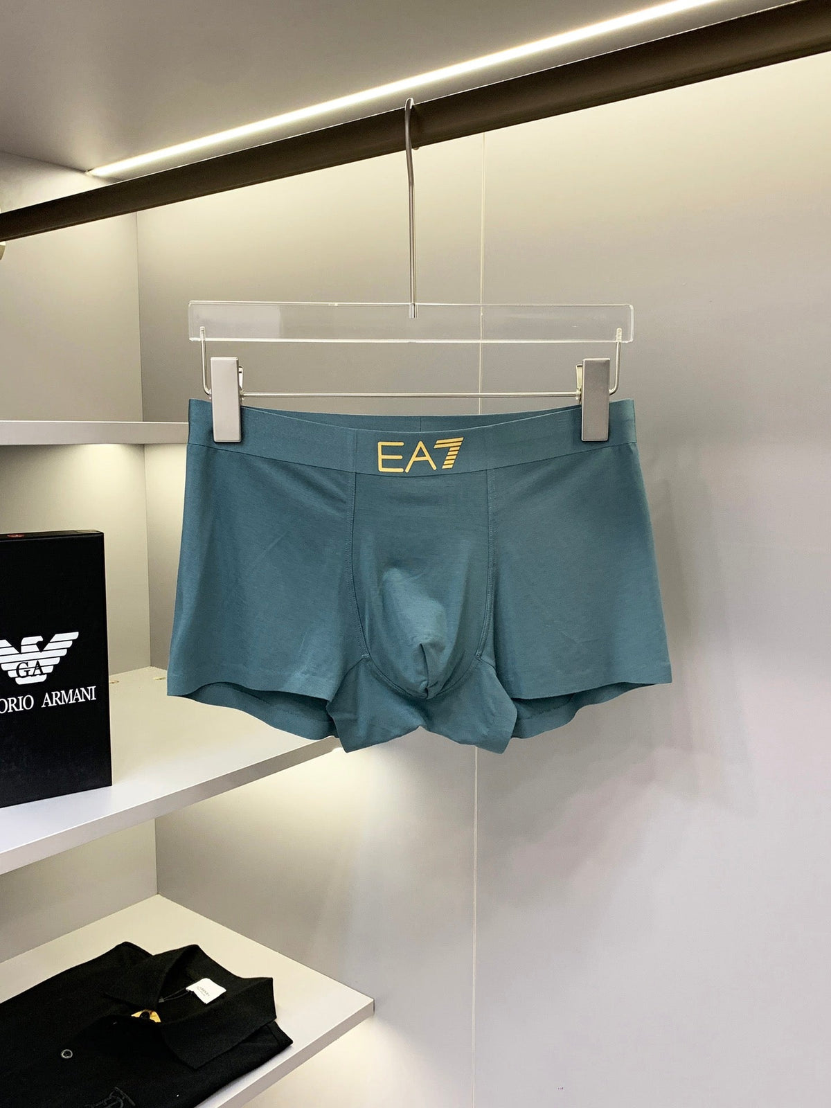 Armani Visible Colour, Waistband And Emblem Details Men's Boxer Briefs - 3-Piece Box