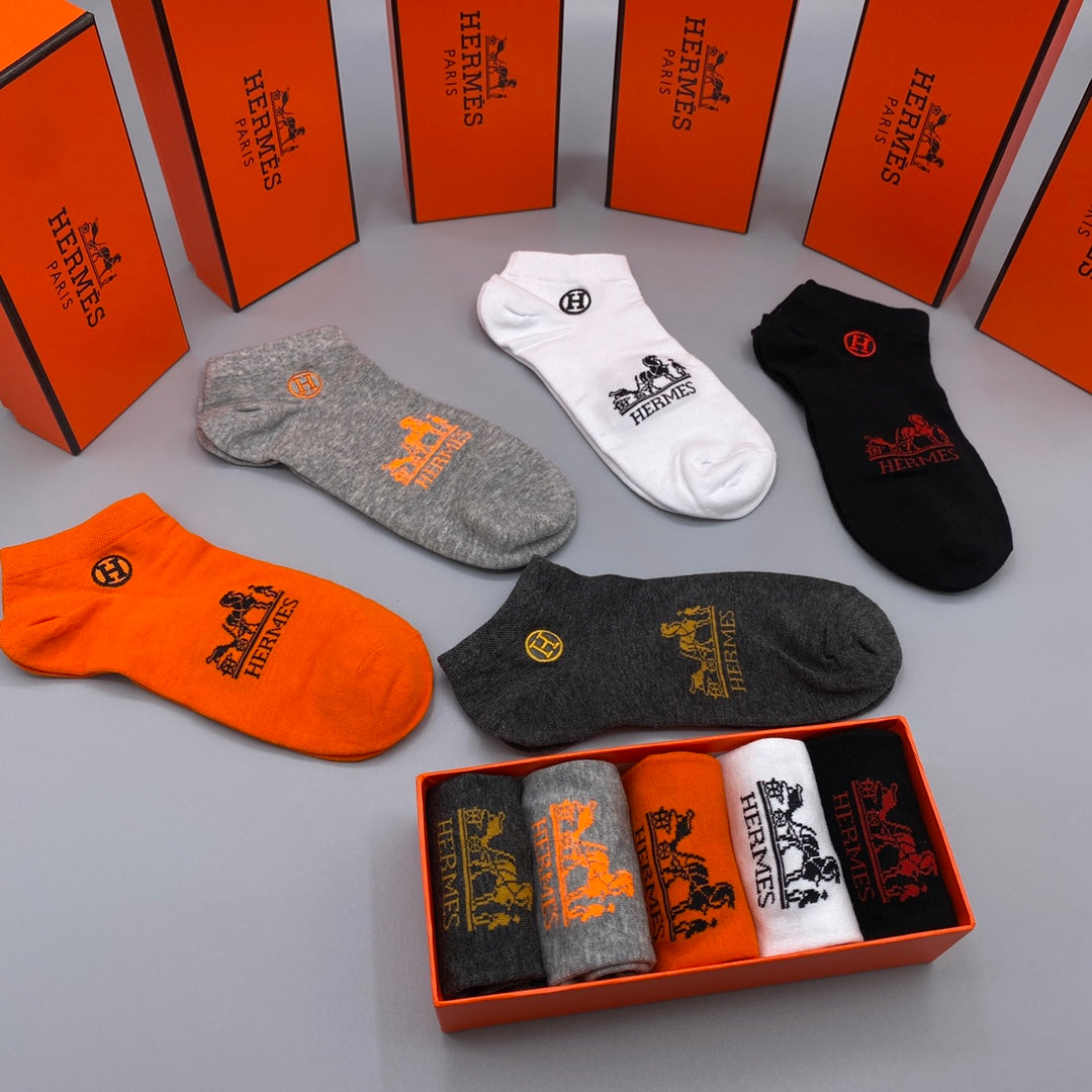 Hermes Visible Branded Cuff Or Emblem Details No-Show Socks - 5-Pair Set