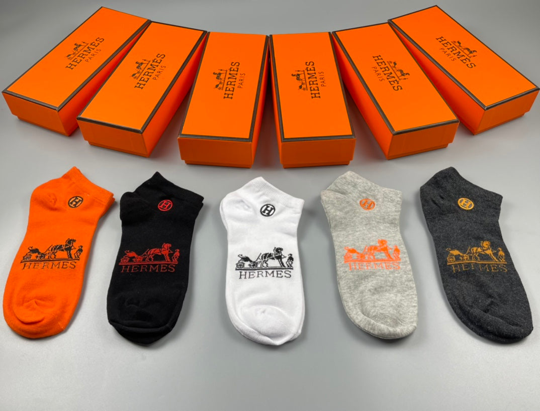 Hermes Equestrian-Style Graphics Ankle Socks - 5-Pair Set