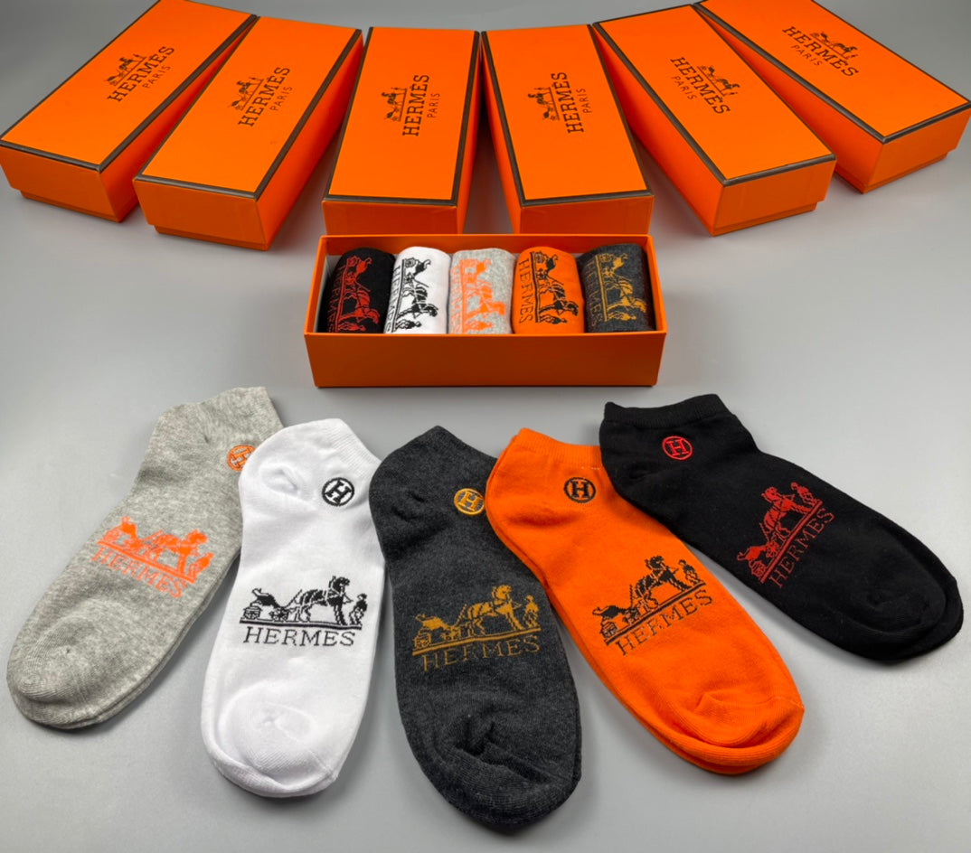 Hermes Equestrian-Style Graphics Ankle Socks - 5-Pair Set