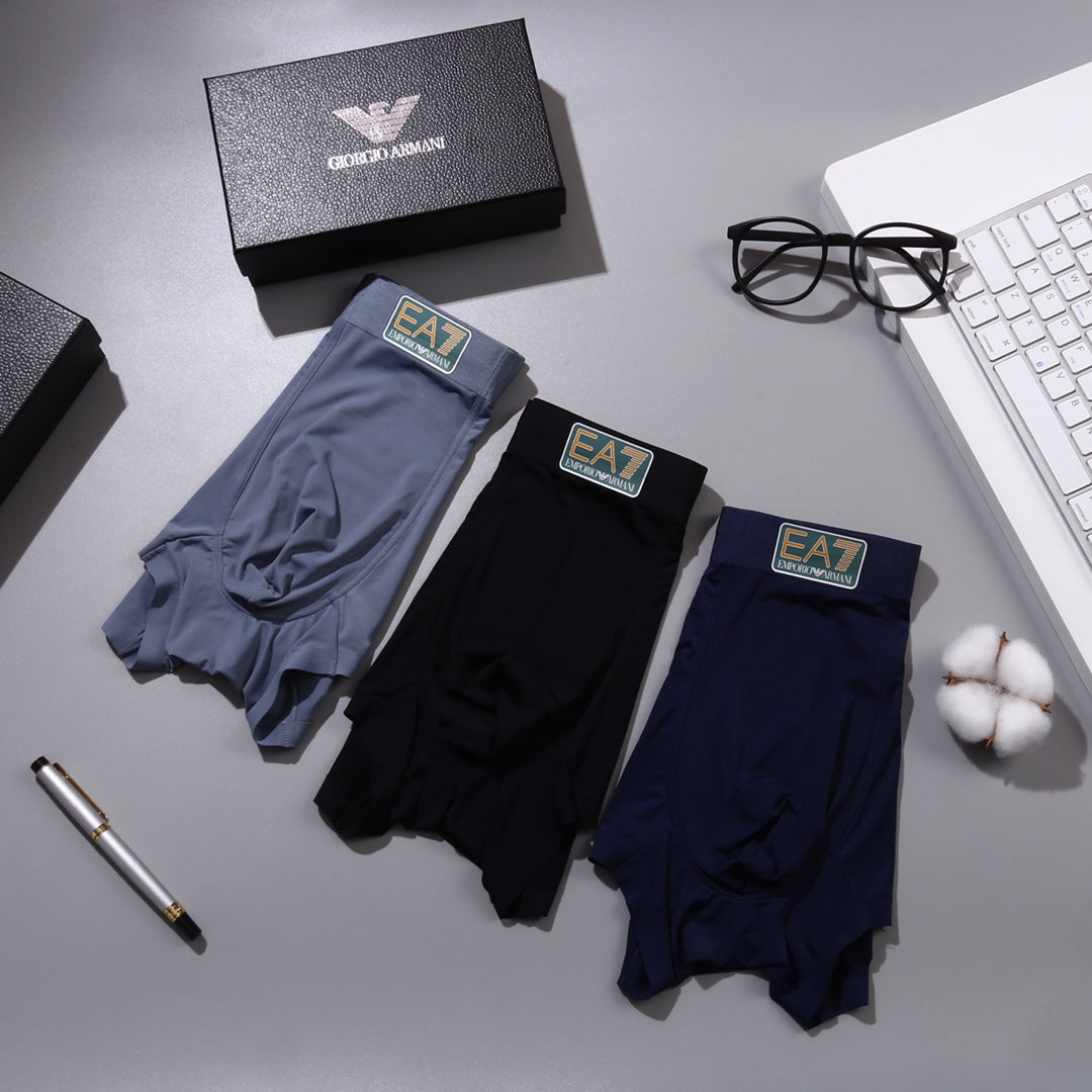 Armani Visible Colour, Waistband And Emblem Details Men's Boxer Briefs - 3-Piece Box