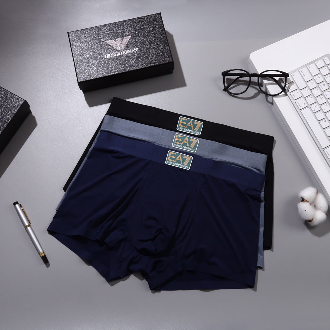 Armani Visible Colour, Waistband And Emblem Details Men's Boxer Briefs - 3-Piece Box