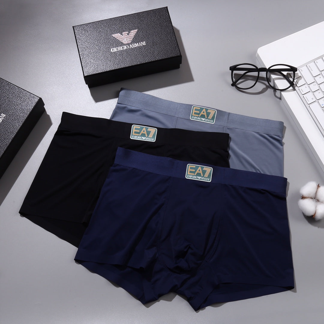 Armani Visible Colour, Waistband And Emblem Details Men's Boxer Briefs - 3-Piece Box