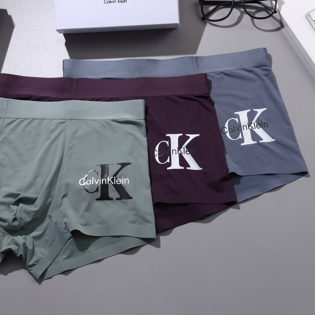 Calvin Klein Large Monogram Details Men's Boxer Briefs - 3-Piece Box