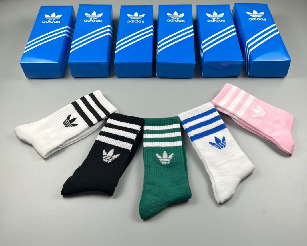 Adidas Cotton Visible Branded Cuff Or Emblem Details Crew Socks - 5-Pair Set