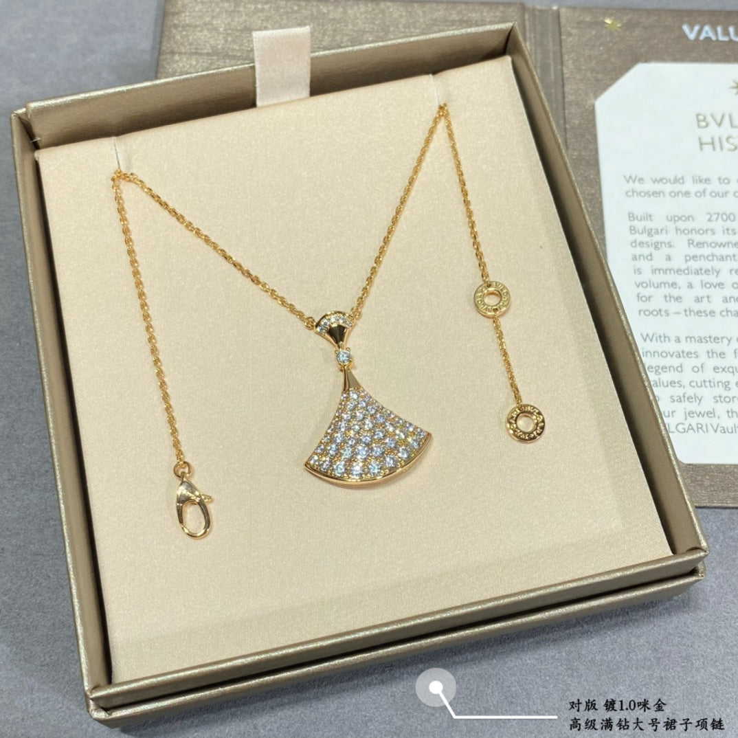 Martin Graham pendant necklace in polished metal-tone – styled product view
