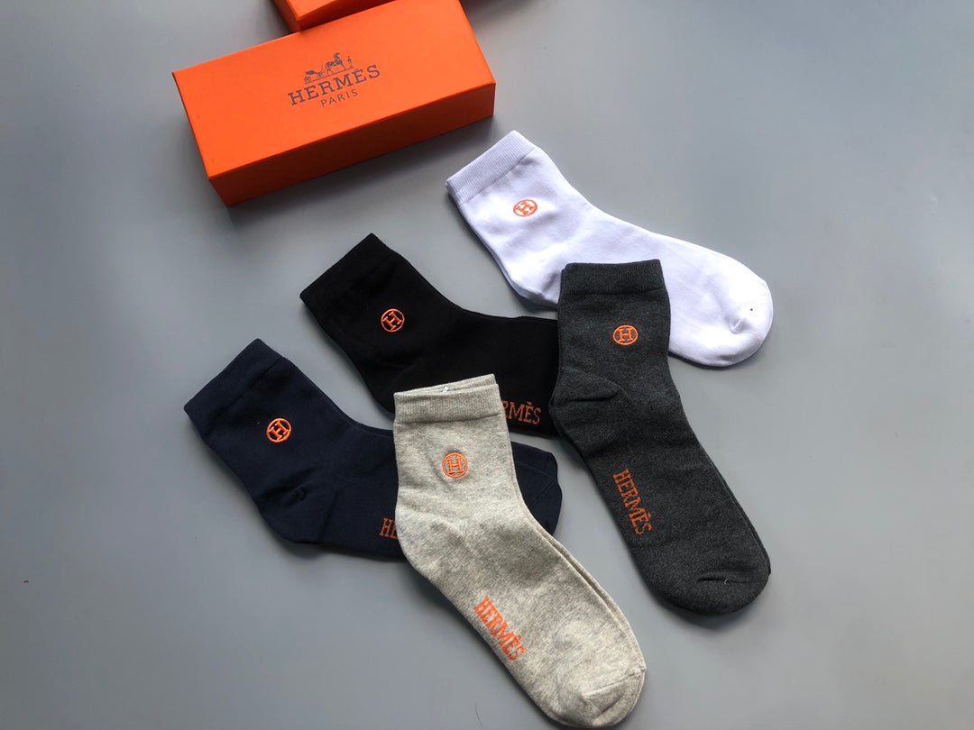 Hermes Cotton Visible Branded Cuff Or Emblem Details Crew Socks - 5-Pair Set