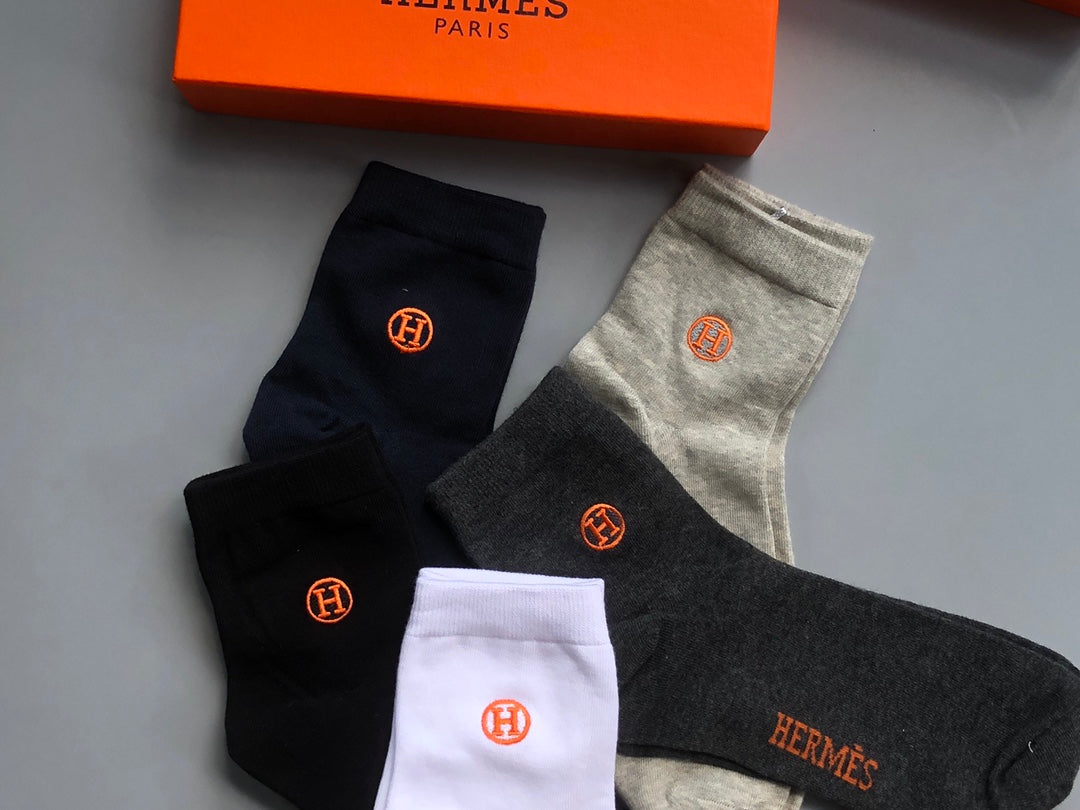 Hermes Crew Socks - Black, Grey and White 5-Pair Box