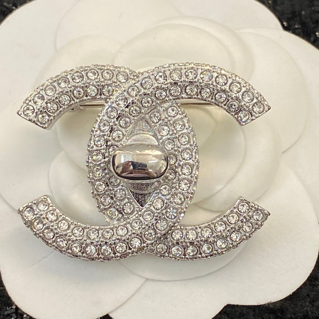 Martin Graham brooch in polished metal-tone – styled product view