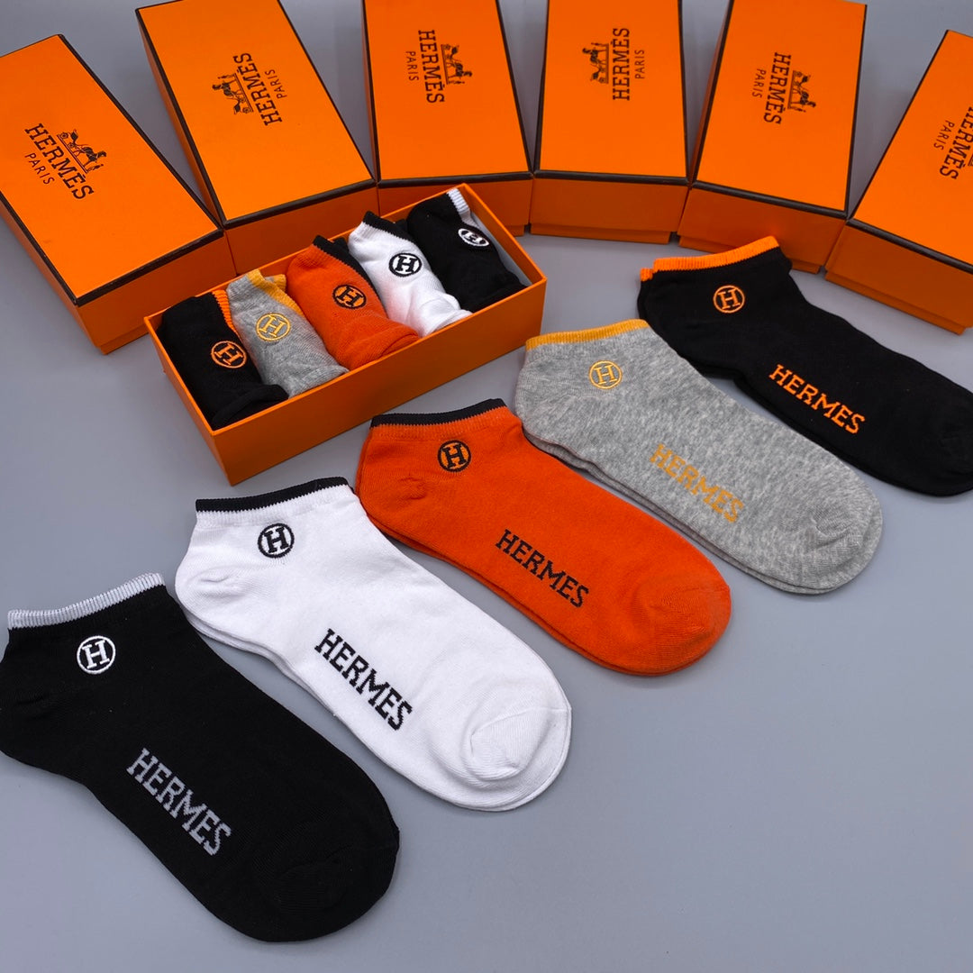 Hermes Cotton Visible Branded Cuff Or Emblem Details Crew Socks - 5-Pair Set