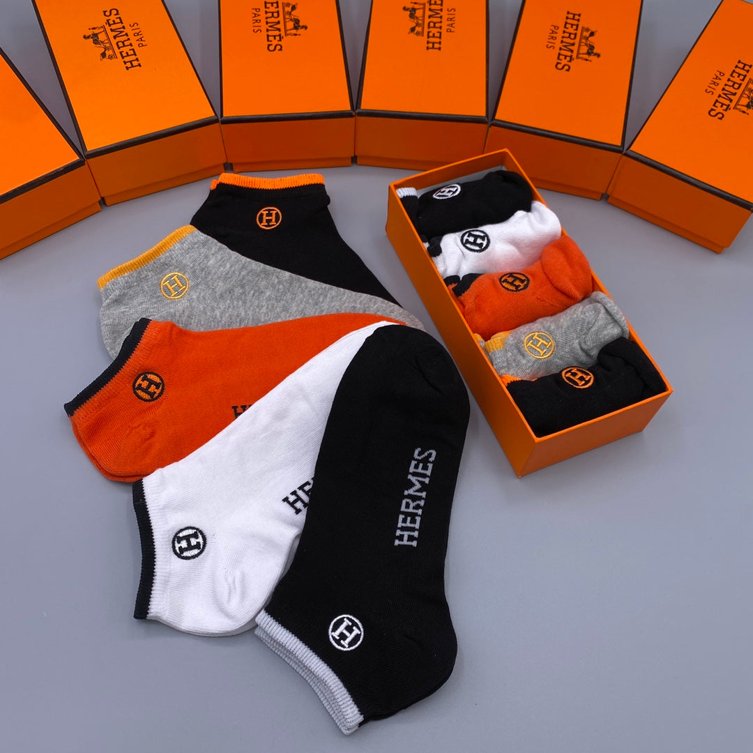 Hermes Cotton Visible Branded Cuff Or Emblem Details Crew Socks - 5-Pair Set