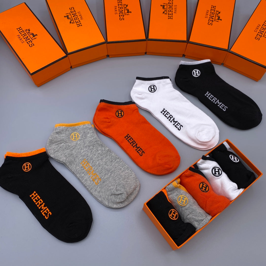 Hermes Cotton Visible Branded Cuff Or Emblem Details Crew Socks - 5-Pair Set