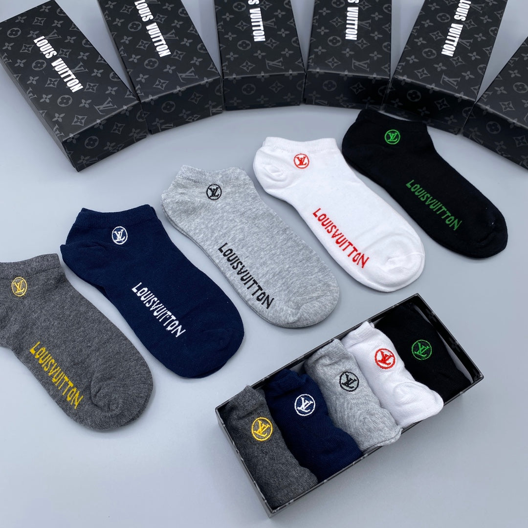Louis Vuitton Restrained Initial Details Ankle Socks - 5-Pair Set