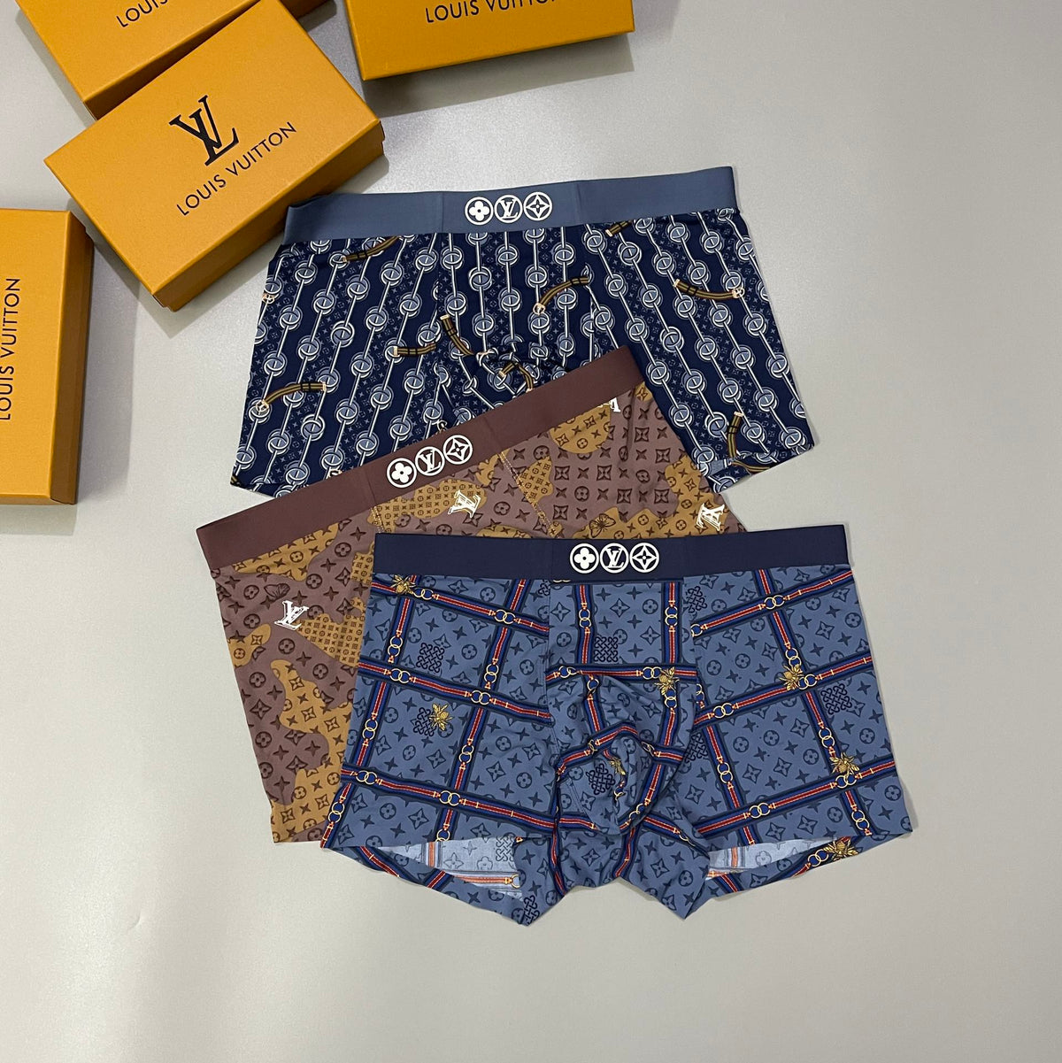 Louis Vuitton Visible Colour, Waistband And Emblem Details Men's Boxer Briefs - 3-Piece Box