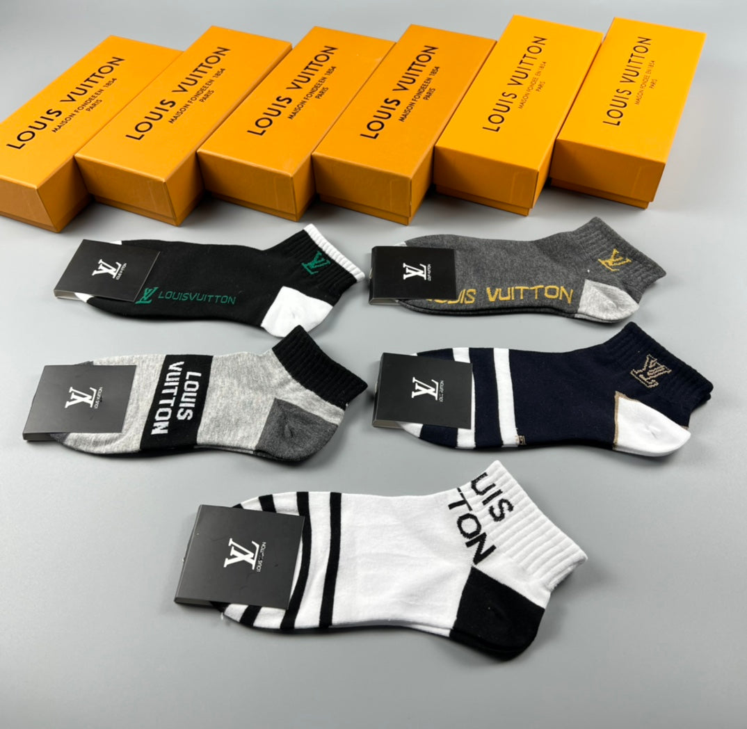 Louis Vuitton Varied Initial Motifs Ankle Socks - 5-Pair Set