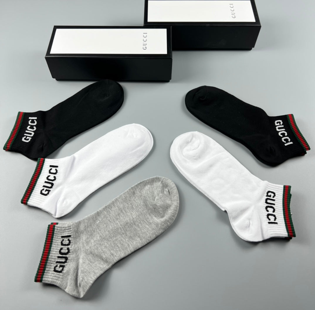 Gucci Contrast Wordmarks No-Show Socks - 5-Pair Set