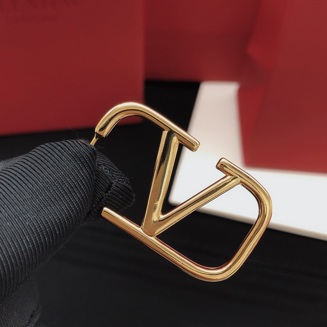 Martin Graham stud earrings in polished metal-tone – front view