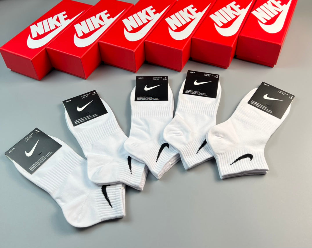Nike Cotton Crew Socks