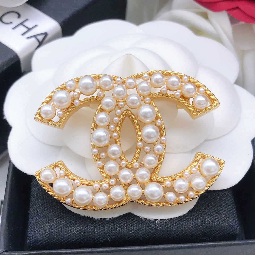 Martin Graham brooch in polished metal-tone – styled product view