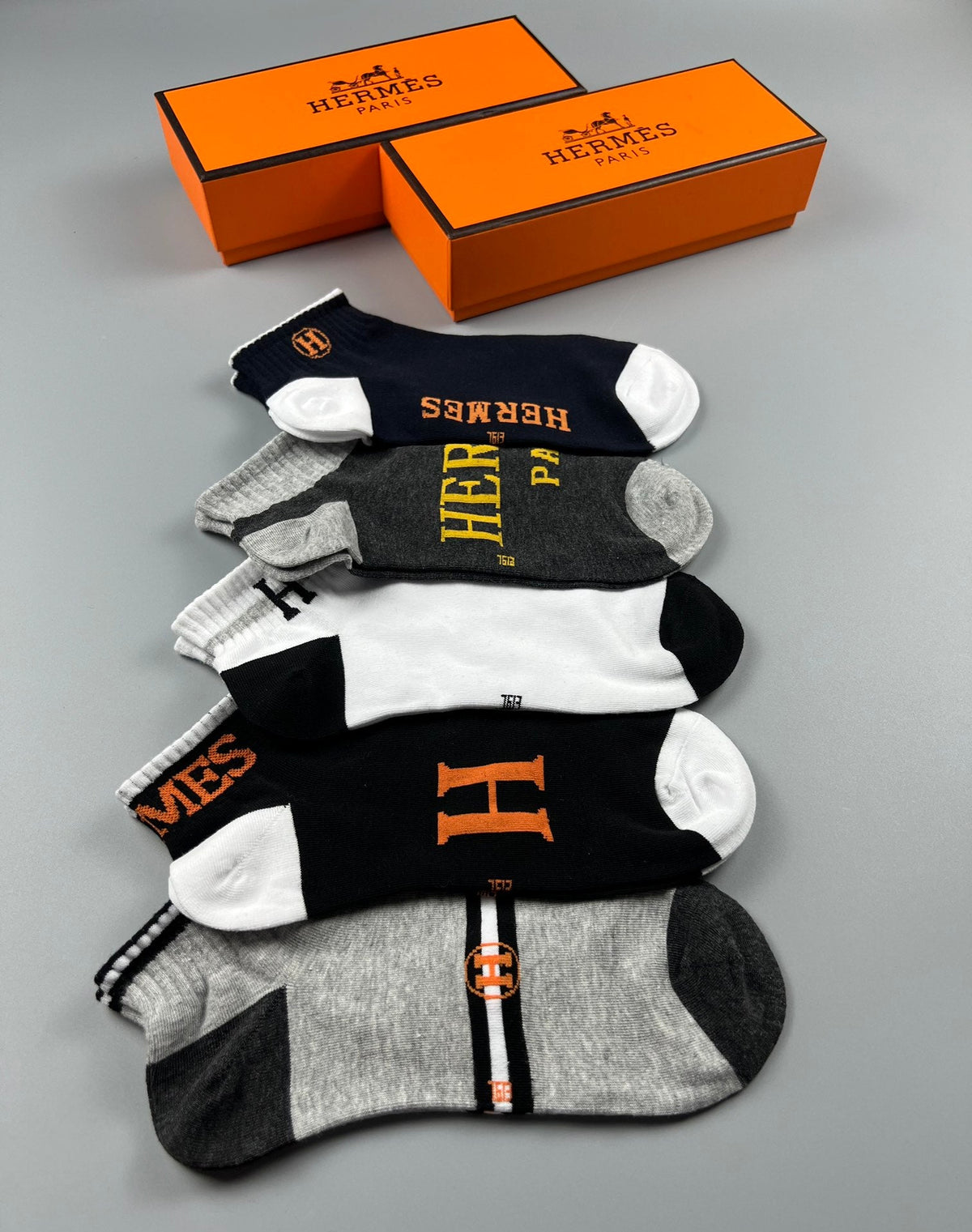 Hermes Cotton Initial And Wordmark Details No-Show Socks - 5-Pair Set