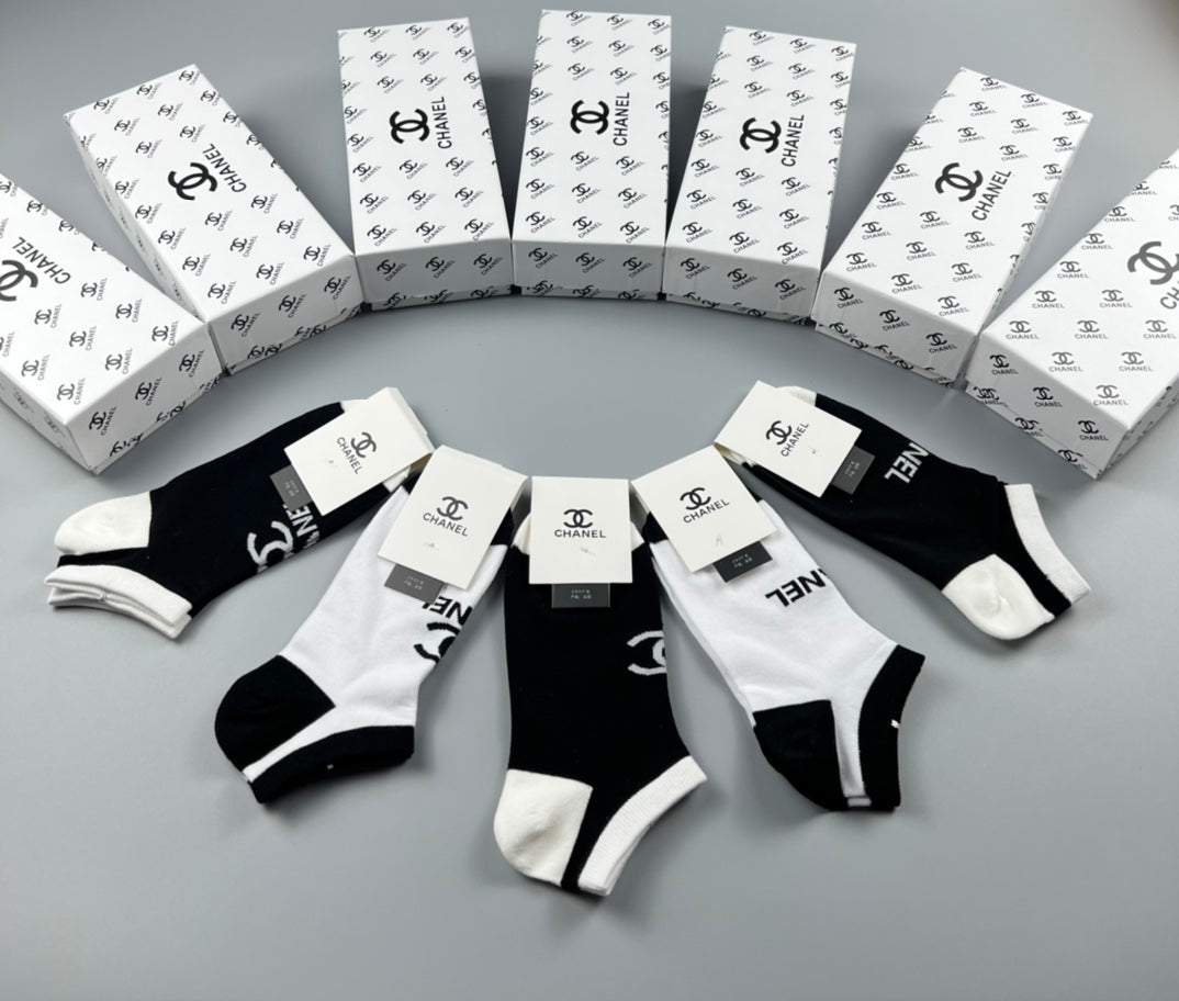 Chanel Ankle Socks - Black and White 5-Pair Box