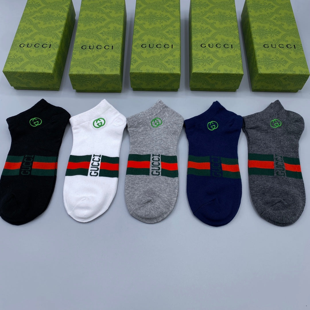 Gucci Visible Colour, Cuff And Emblem Details Crew Socks - 5-Pair Set