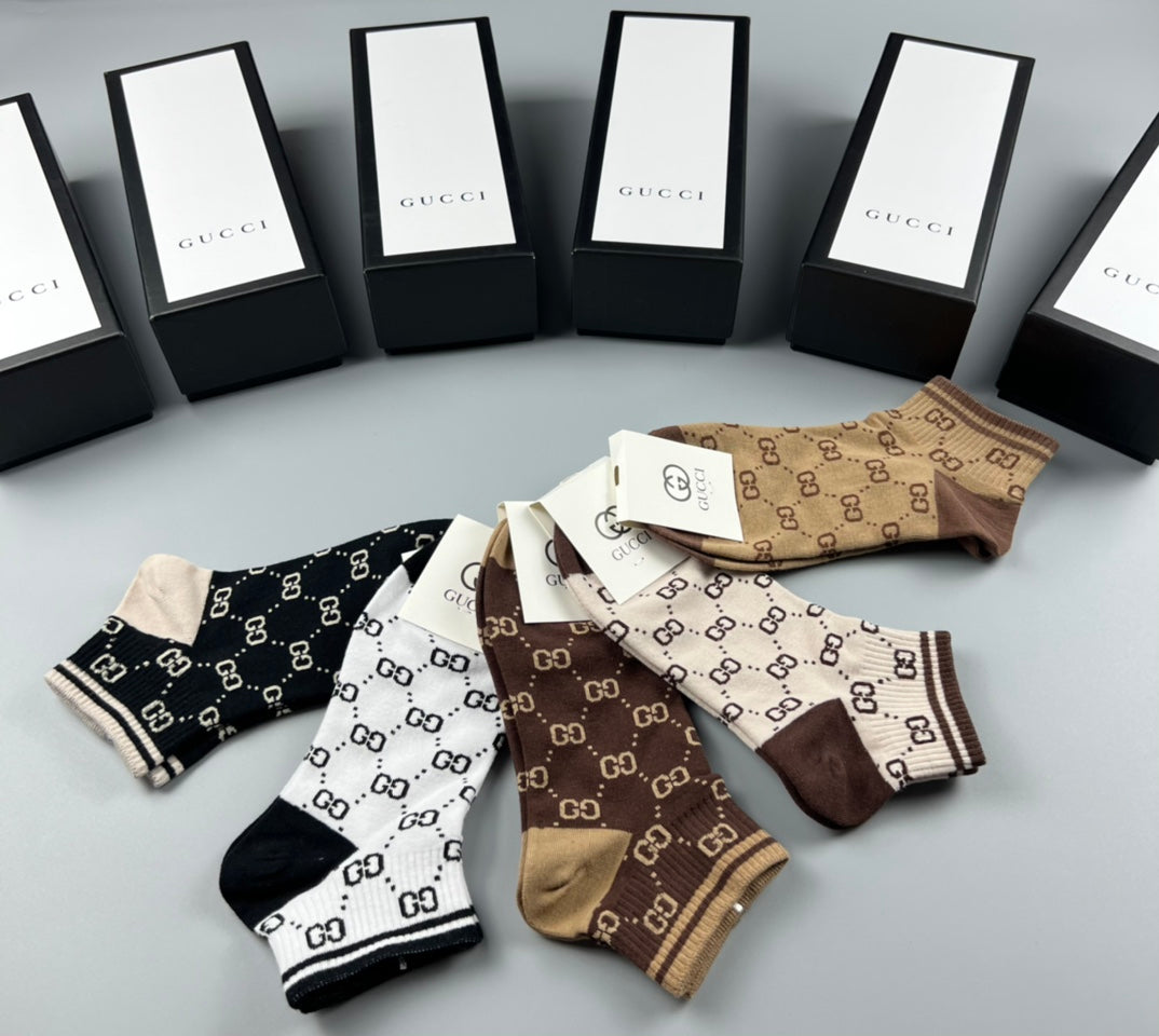 Gucci Neutral Monogram Crew Socks - Box of 5 Pairs