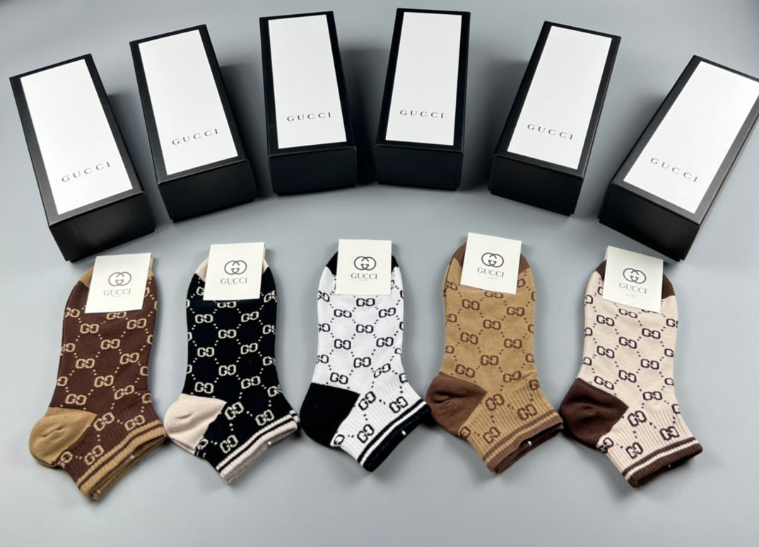 Gucci Neutral Monogram Crew Socks - Box of 5 Pairs