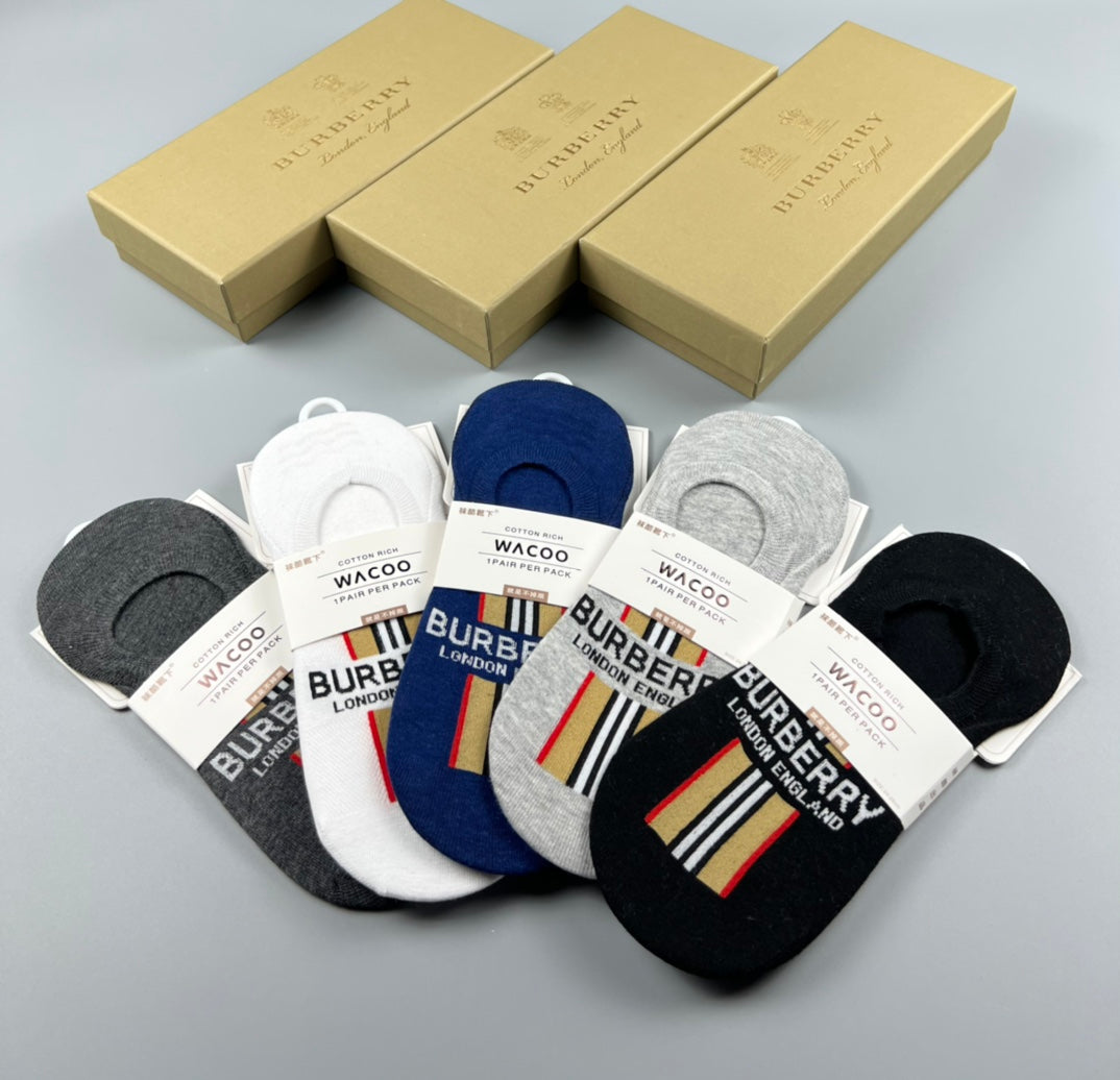 Burberry Stripe And Wordmark Details No-Show Socks - 5-Pair Set