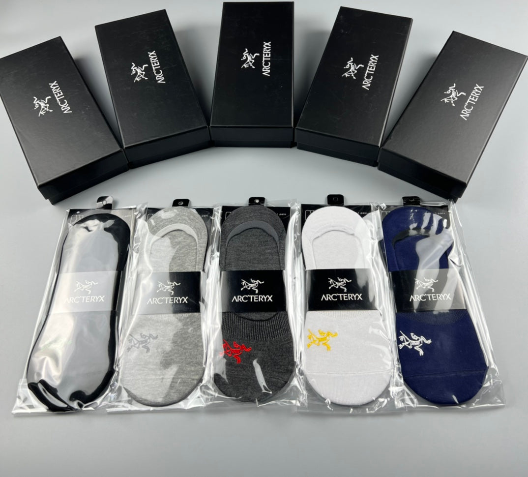 Arc'teryx Cotton Blue, Green & White Tonal Waistbands No-Show Socks - 5-Pair Set