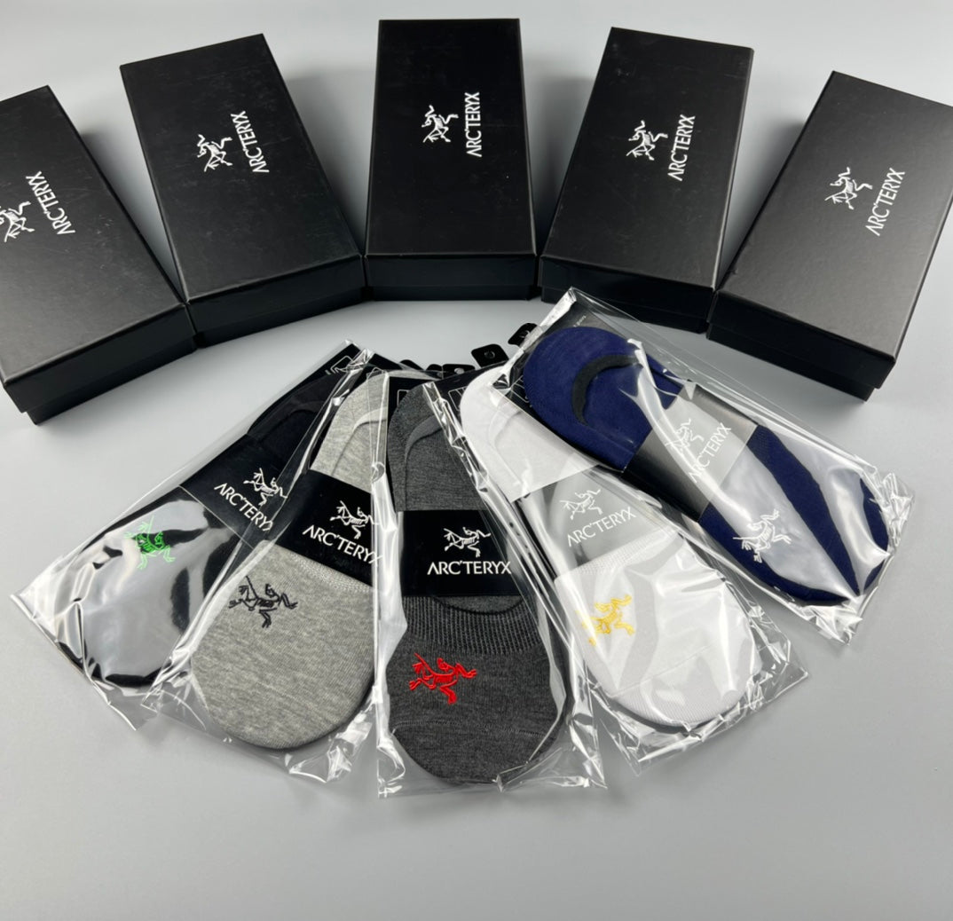 Arc'teryx Cotton Blue, Green & White Tonal Waistbands No-Show Socks - 5-Pair Set