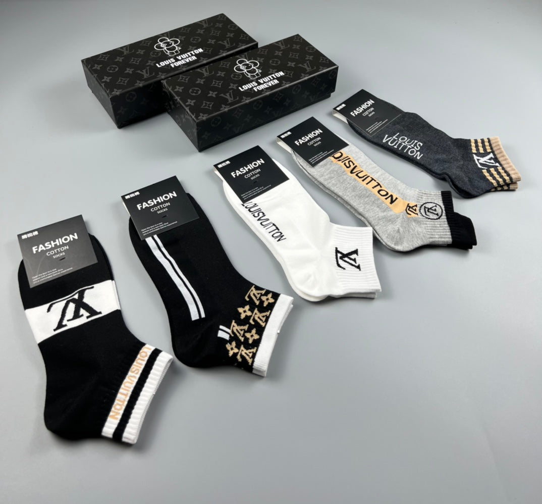 Louis Vuitton Initial Details Ankle Socks - 5-Pair Set