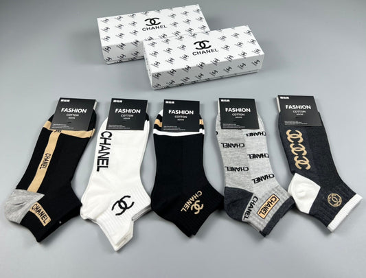 Chanel Cotton Chain And Emblem Graphics No-Show Socks - 5-Pair Set