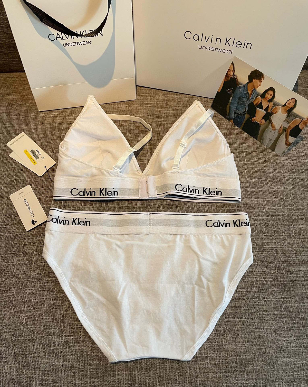 Calvin Klein Cotton Visible Colour And Waistband Details Women's Bra & Brief Set