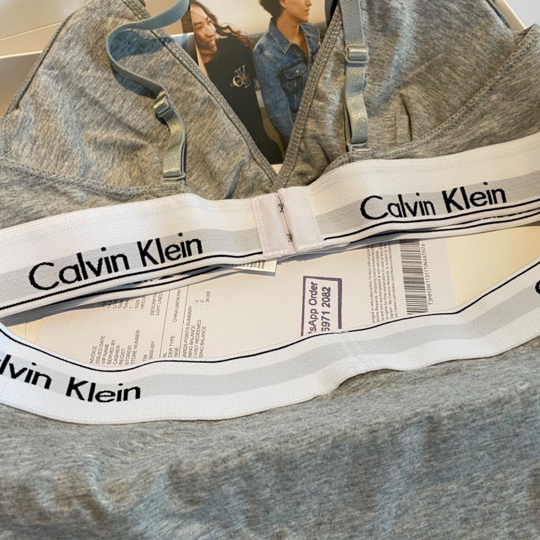 Calvin Klein Cotton Visible Colour And Waistband Details Women's Bra & Brief Set