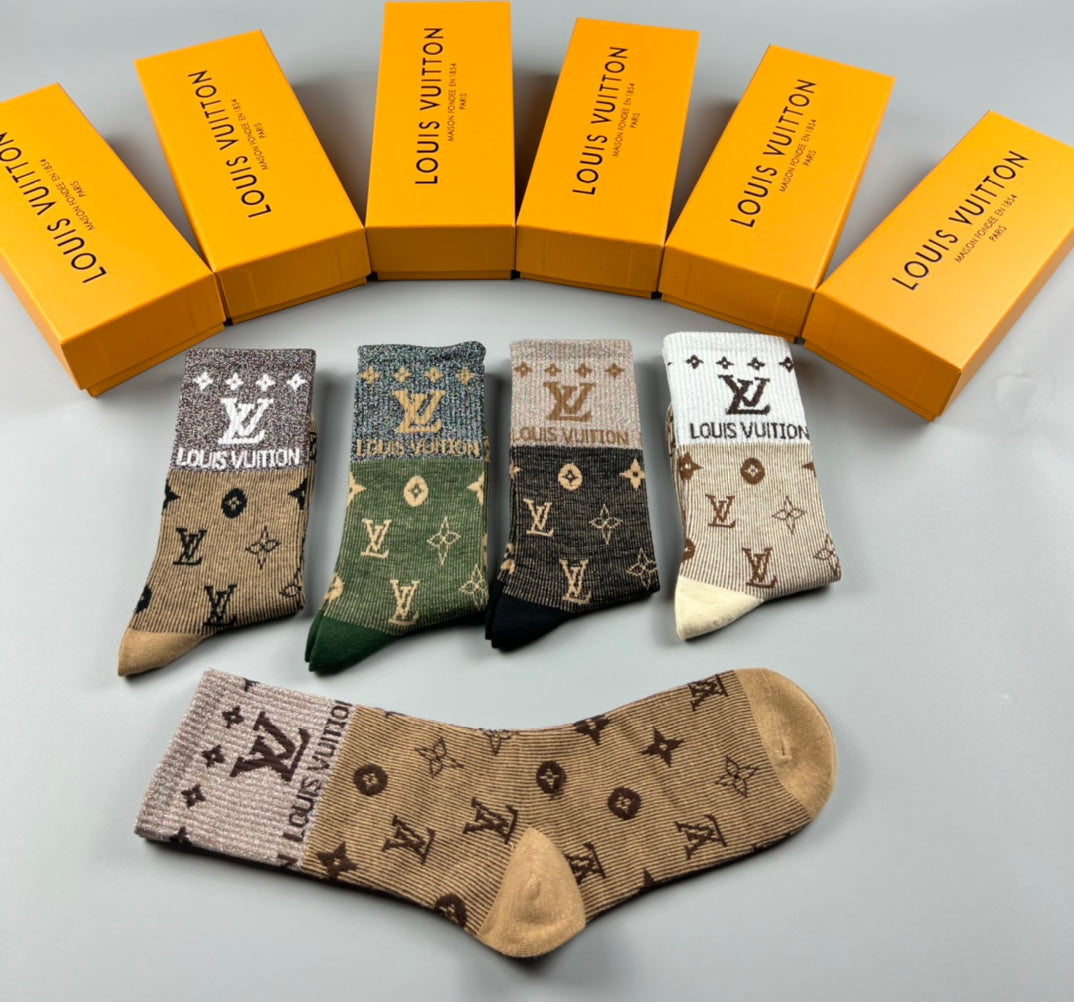 Louis Vuitton Earth-Tone Monogram Crew Crew Socks 5-Pair Box