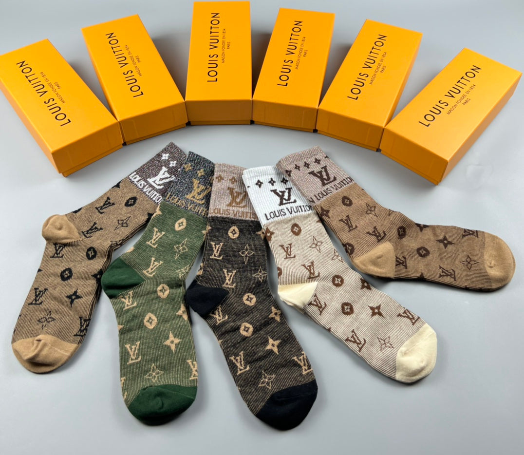 Louis Vuitton Earth-Tone Monogram Crew Crew Socks 5-Pair Box