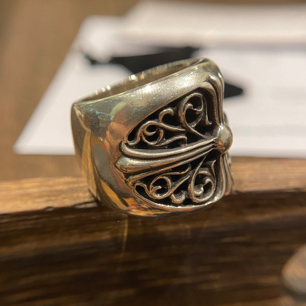 Martin Graham ring in polished metal-tone – front product view