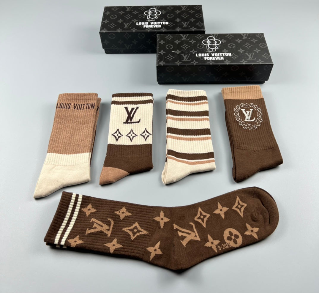Louis Vuitton Cotton Crew Socks - Brown and Cream 5-Pair Box