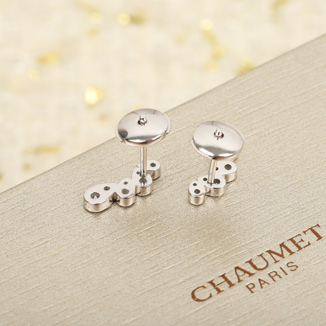 Martin Graham earrings in polished metal-tone – side detail