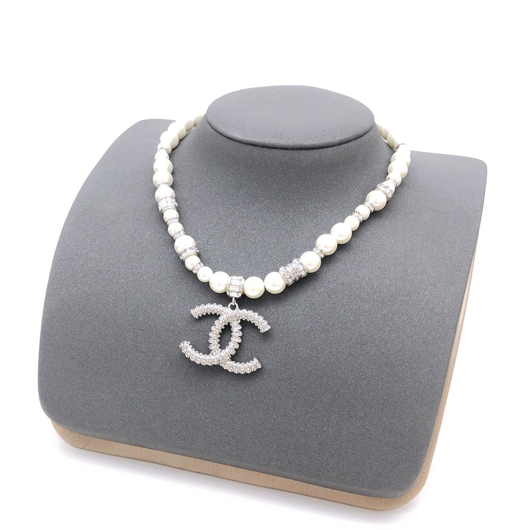 Martin Graham jewelry accessory in polished metal-tone – front product view