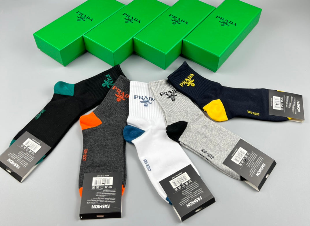 Prada Bright Heel And Toe Accents Crew Socks