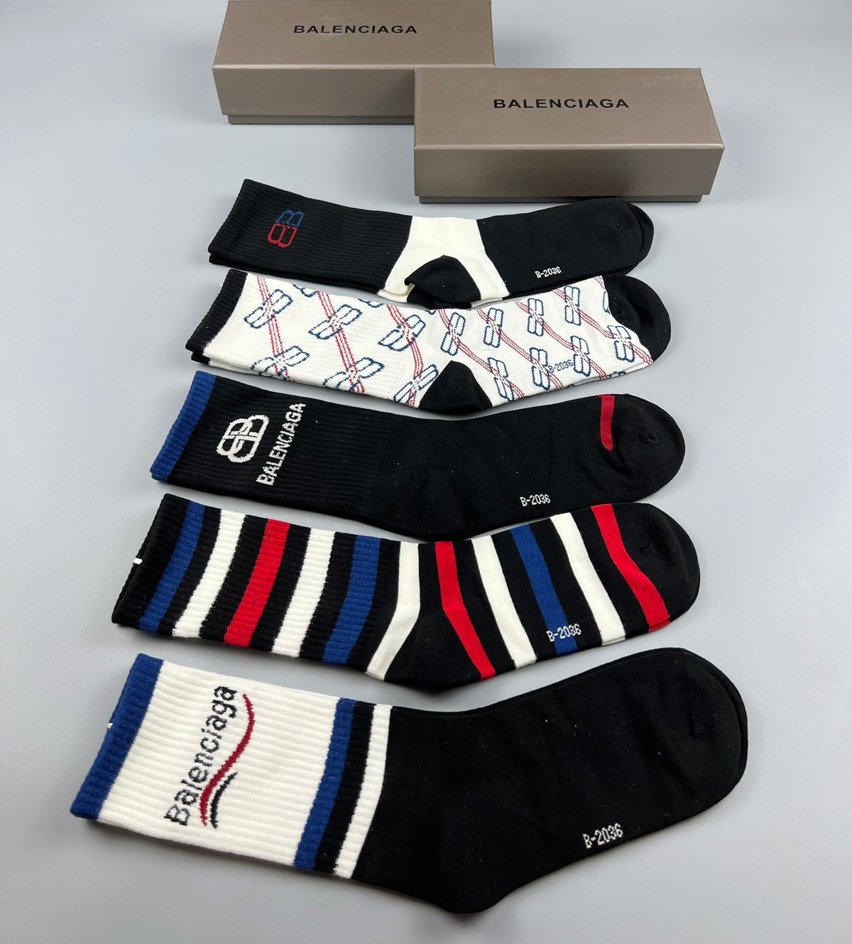 Balenciaga Varied Bb And Wordmark Details Crew Socks - 5-Pair Set