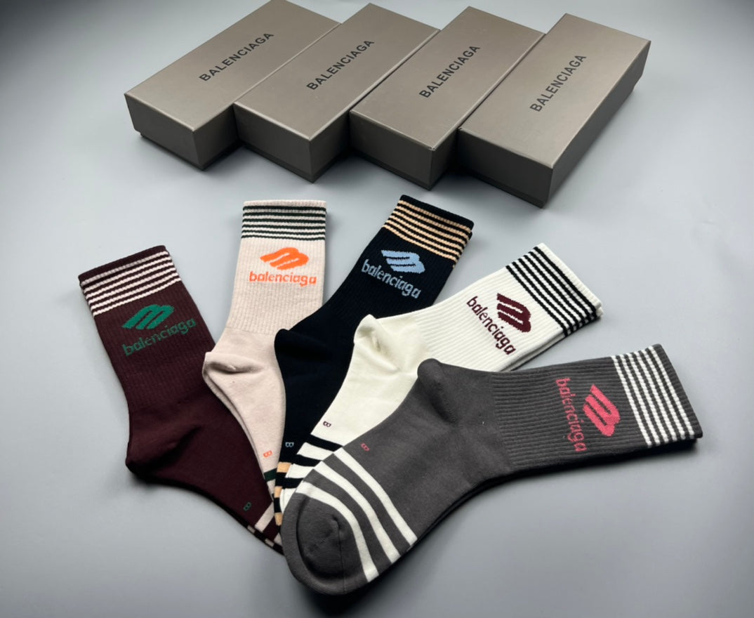 Balenciaga Striped Foot Crew Socks - Assorted Set