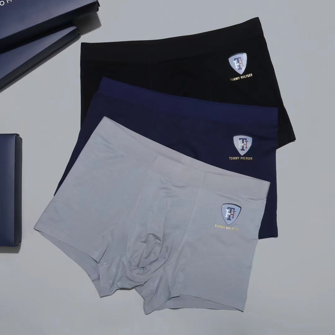 Tommy Hilfiger Crest-Style Front Details Men's Boxer Briefs - 3-Piece Box