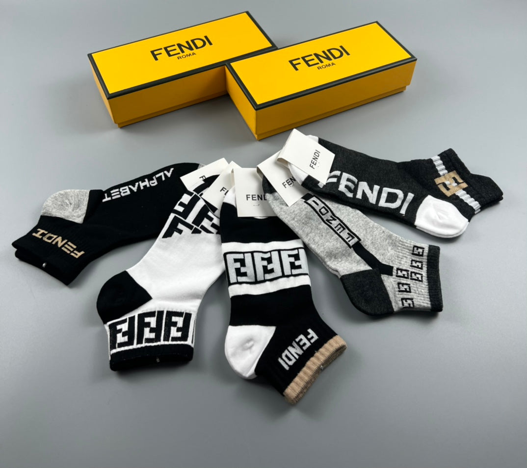 Fendi Cotton Bold Letter-Pattern Details Ankle Socks - 5-Pair Set