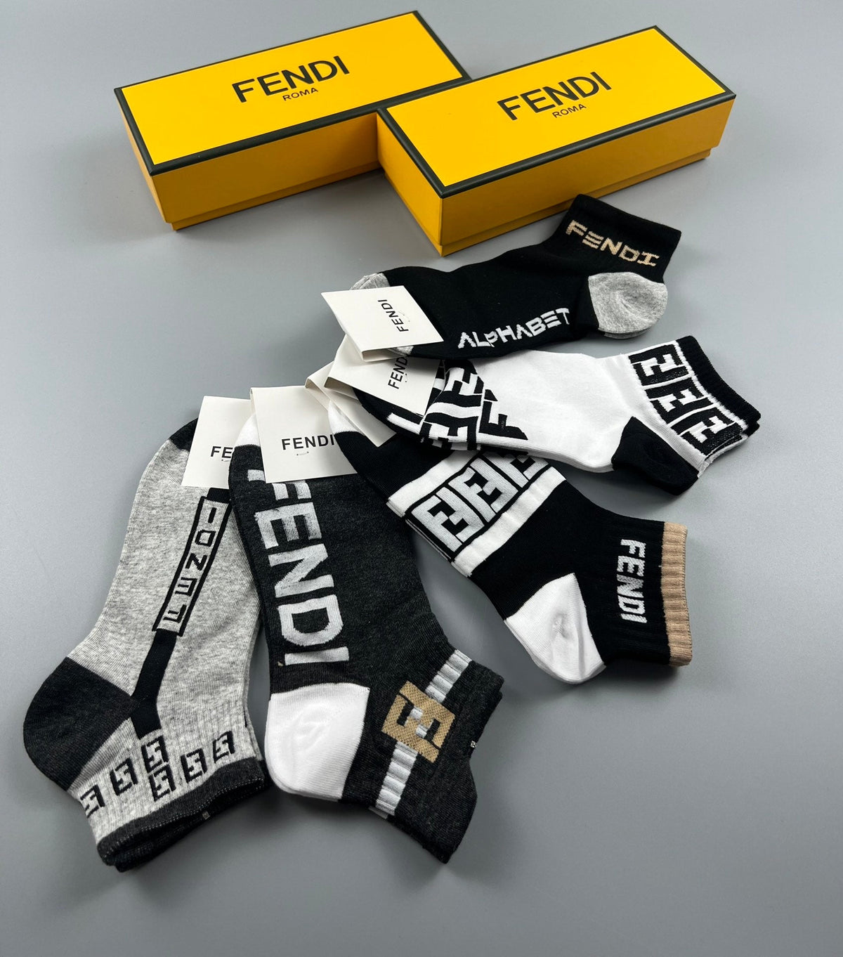 Fendi Cotton Bold Letter-Pattern Details Ankle Socks - 5-Pair Set