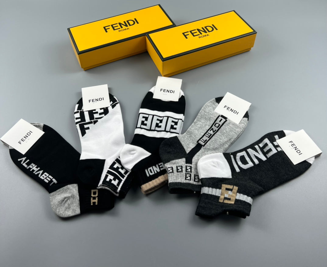 Fendi Cotton Bold Letter-Pattern Details Ankle Socks - 5-Pair Set