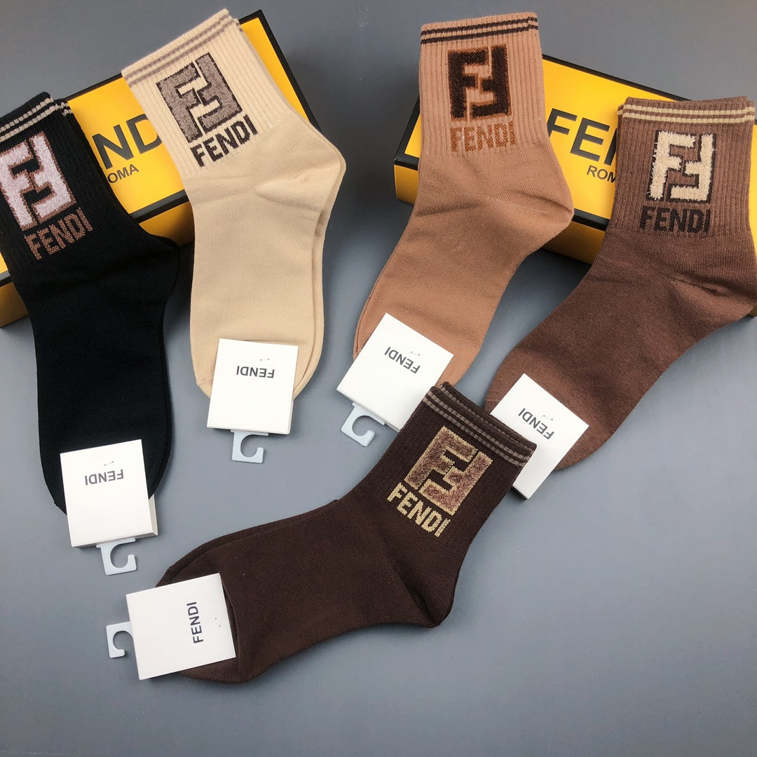 Fendi Visible Branded Cuff Or Emblem Details No-Show Socks - 5-Pair Set