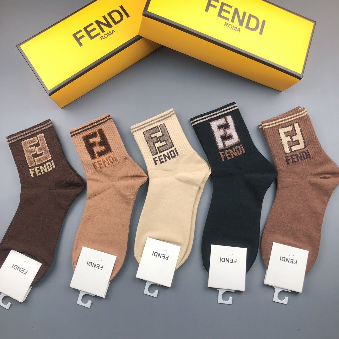 Fendi Visible Branded Cuff Or Emblem Details No-Show Socks - 5-Pair Set